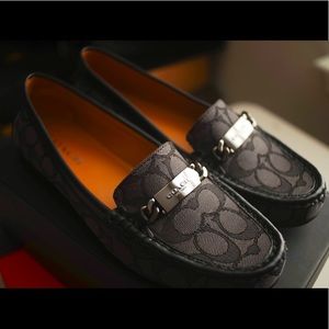 Coach Olive womens Loafer CC monogram sz9.5